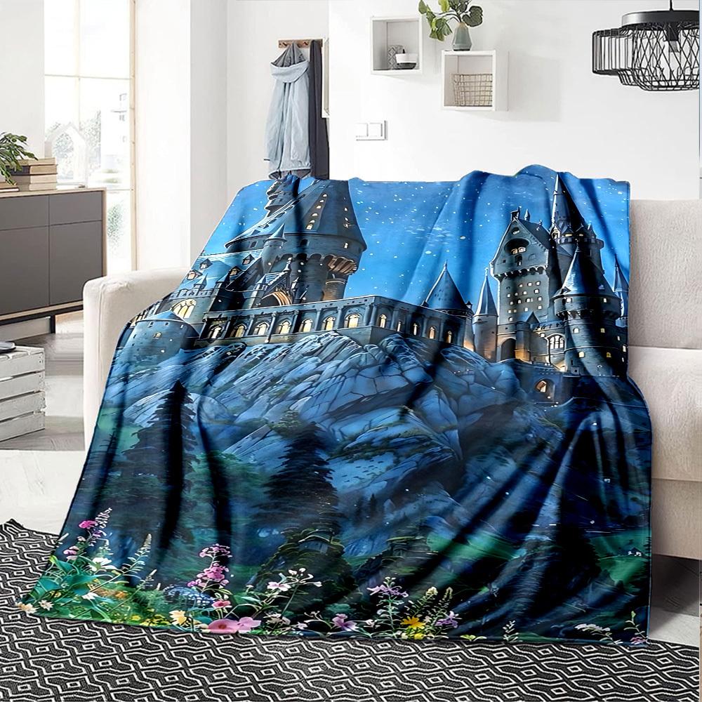 1pc castle tower Flannel Blanket Soft Warm Throw for Home, Office, Travel, All Season Cozy Bedding Gift, Office
