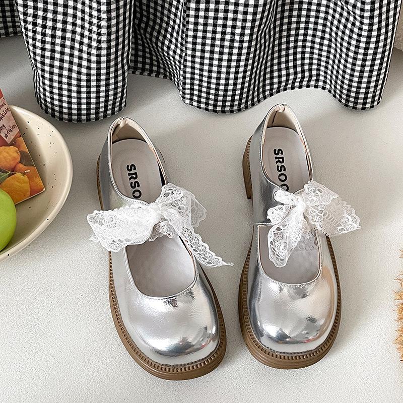 

South in the south retro silver heightened thick-soled light-mouth single shoes women s summer 2025 new with skirt Mary Jane shoes 40 серебряный