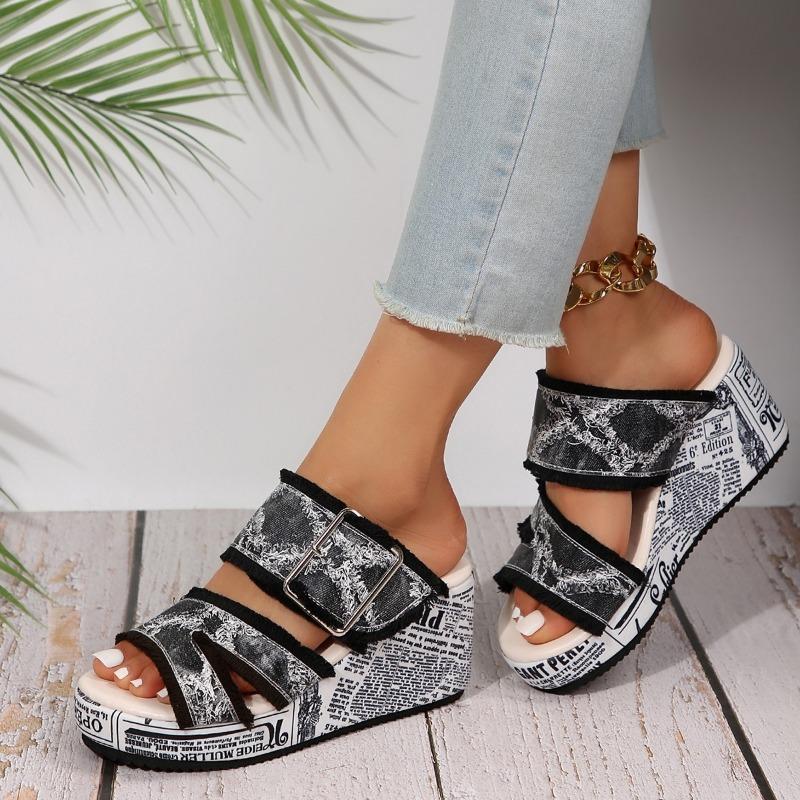 Модные туфли на танкетке — фото 6