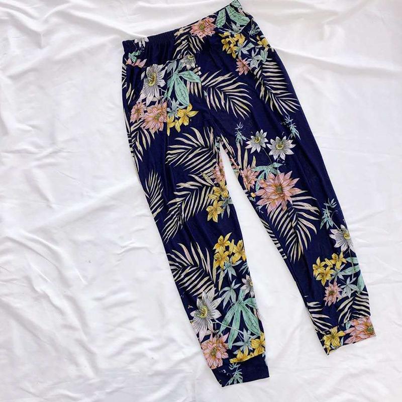 Damen Sommer Eis Seide Weiche Cropped Hose Damen Locker Übergröße Elastischer Bund Leggings Mutter Lässig Dünne Bloomers