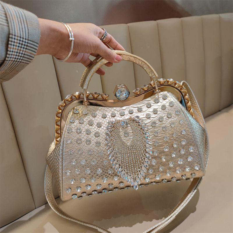 2025 Nieuwe Stijl Veelzijdige Grote Capaciteit Handtas Kussen Mode Enkele Schouder Crossbody Tas