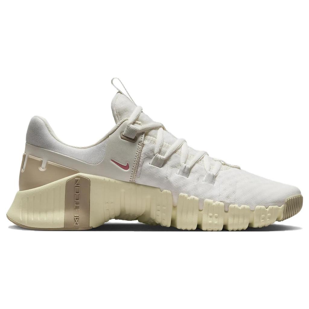 (WMNS) Nike Free Metcon 5 'Sail Sanddrift' Women's DV3950-100