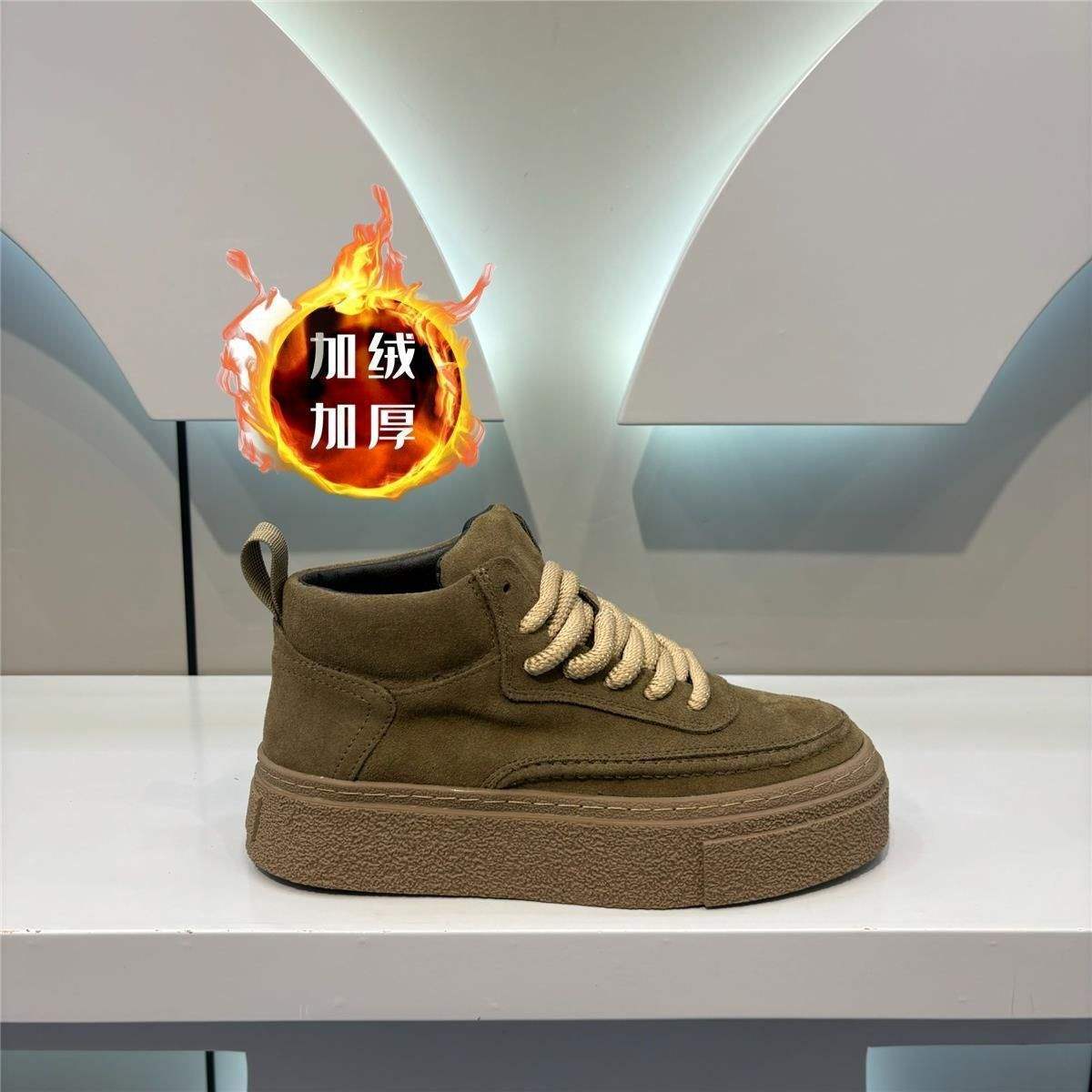 

Мужская обувь осень и зима 2025 новая трендовая универсальная обувь на высокой платформе, ботинки на шнуровке из бархата, повседневная обувь для скейтборда для мужчин 43