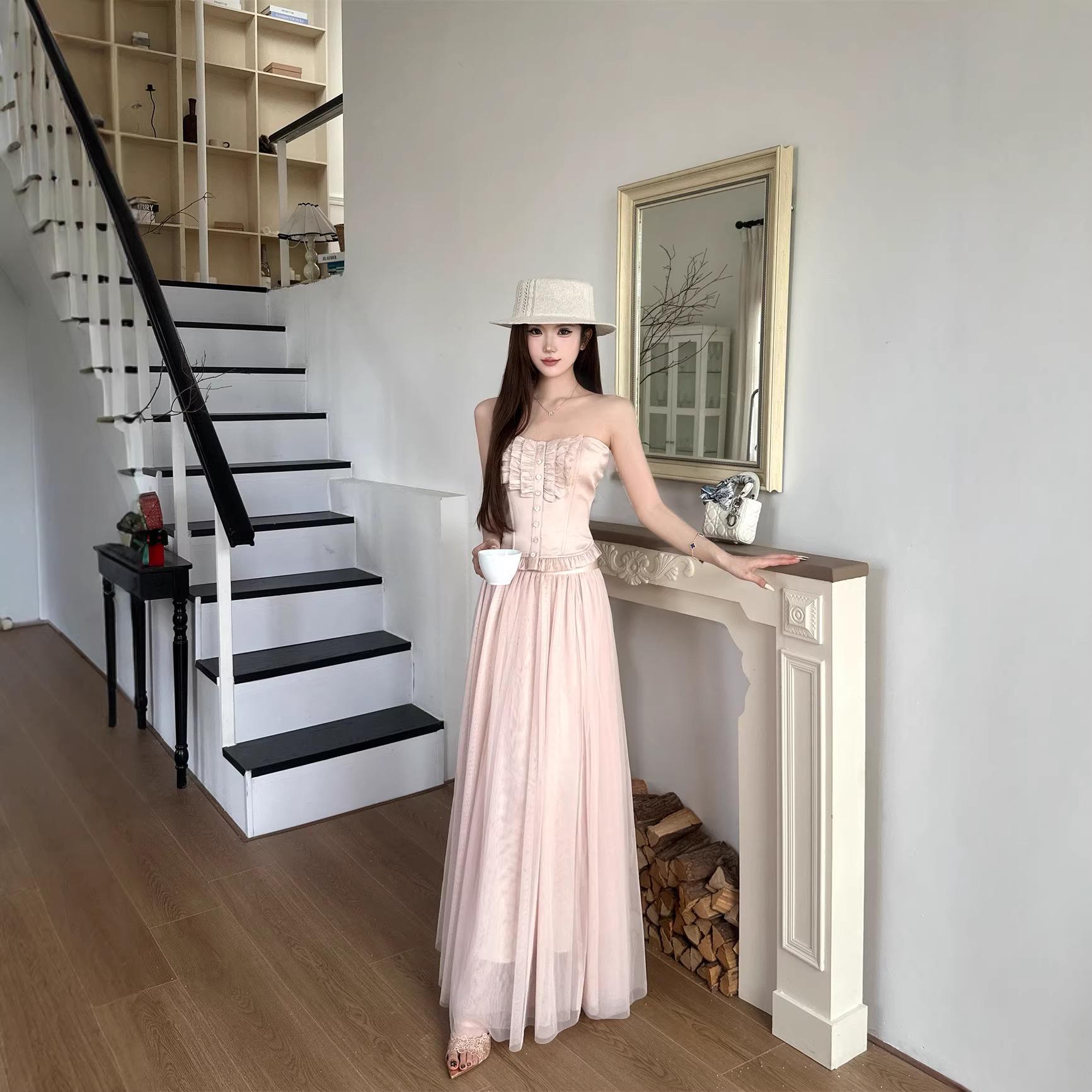 

Ацетатный strapless корсет с косточками и французским кружевом M