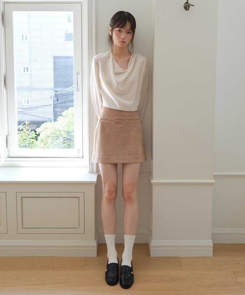 Yeoppe Suede Pocket Skirt_Beige