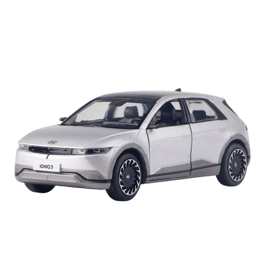 Литой металлический модельный автомобиль Hyundai Ioniq 5 Gravity (1шт)