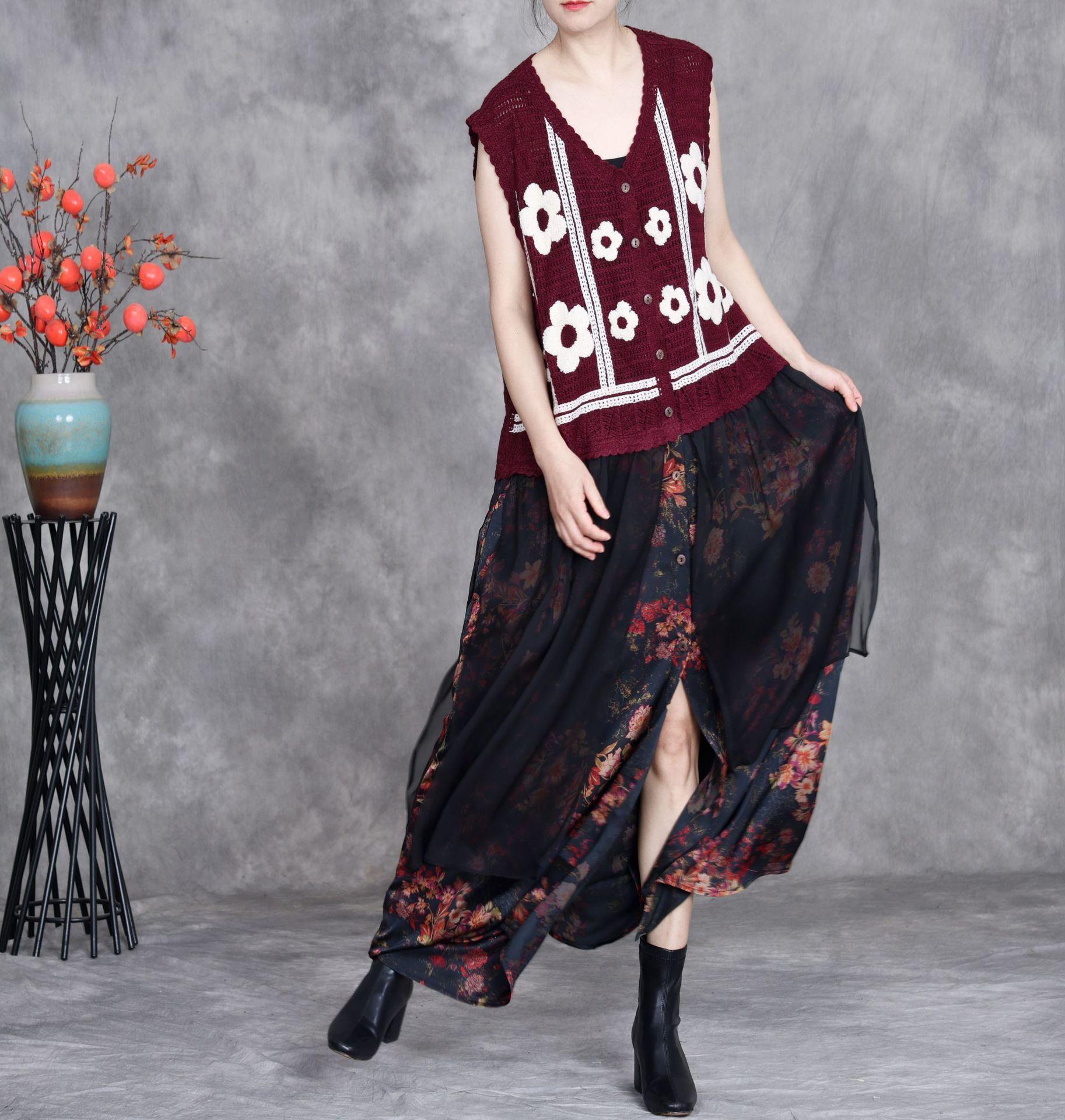 

Johnature Women Vintage Knitted Patchwork Dress Sleeveless V-Neck Print Floral Summer Button A-Line Dresses One Size