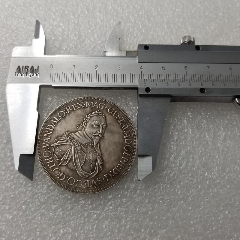 German 1632 Replica Silver-Plated Commemorative Coin in Brass