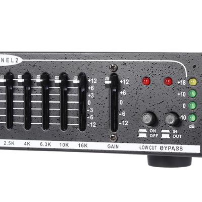 EQ-215 Ecualizador de 15 bandas de doble canal Montaje en rack 1U