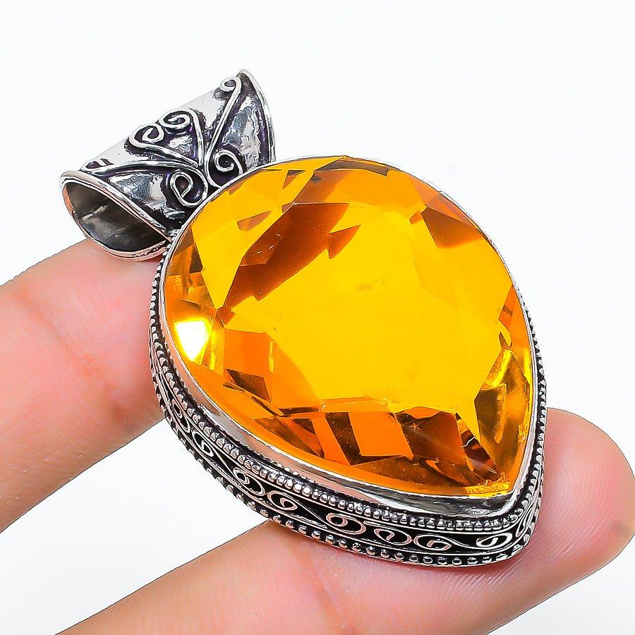 

Vintage Citrine Gemstone Handmade Ethnic Jewelry Pendant 1.89 SR-7973