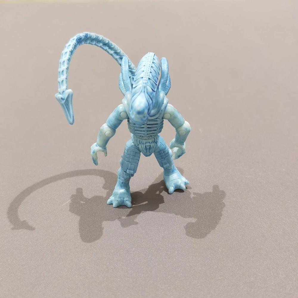 loose action mini figure Mega Construx Aliens Series 5 GDB14 FIGURE TOY