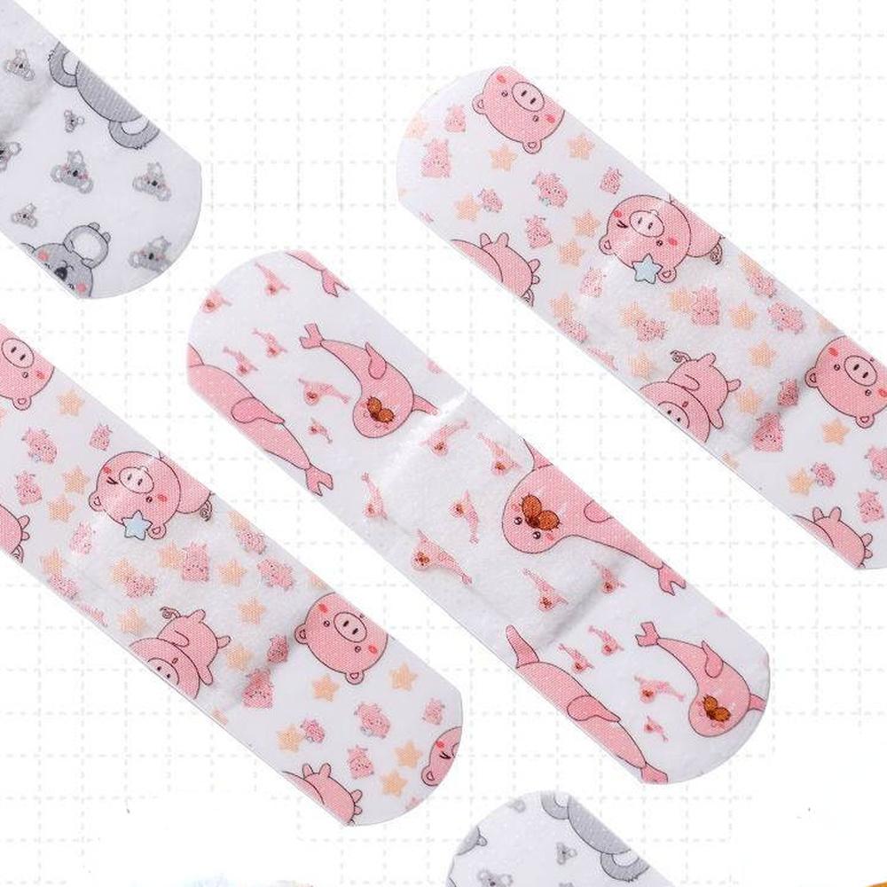 100pcs Cute Cartoon Medical Patch Waterproof Wound Adhesive Bandages Dustproof Breathable First Band Aid Adhesive for Kids random style