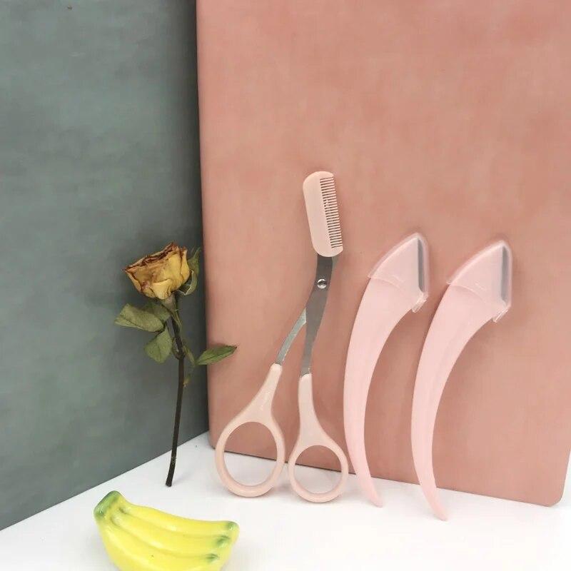 Eyebrow Trimmer Set with Comb Perfect for Men AndWomen Suitable for All Skin Types Curved Razor and Scissors for EasyHair Remova