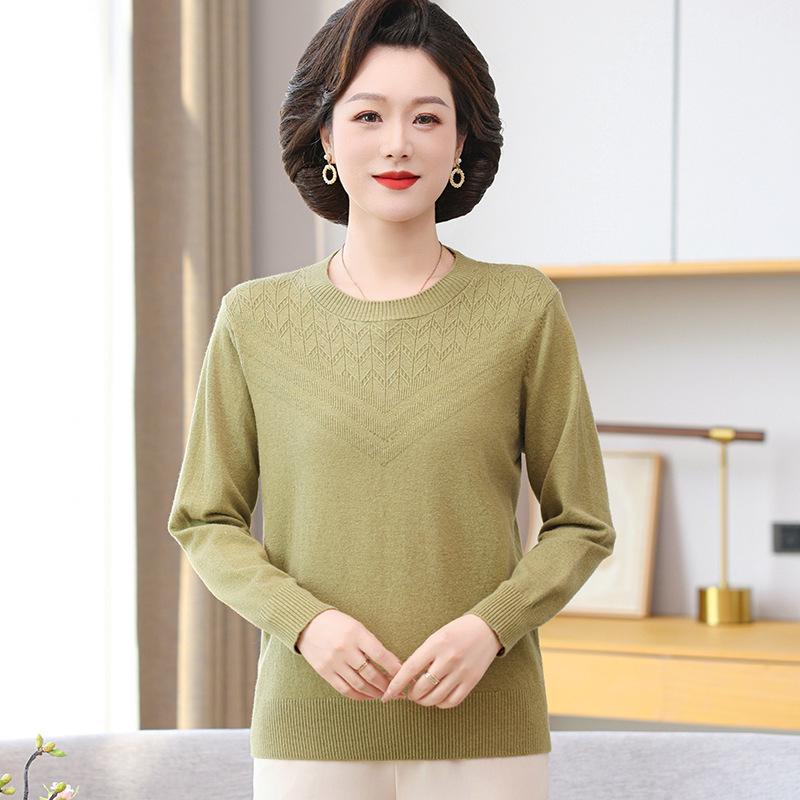 Spring 2025 Solid Color Round Neck Sweater for Middle-Aged and Elderly Women - New National Style, Simple Long-Sleeved Pullover Top