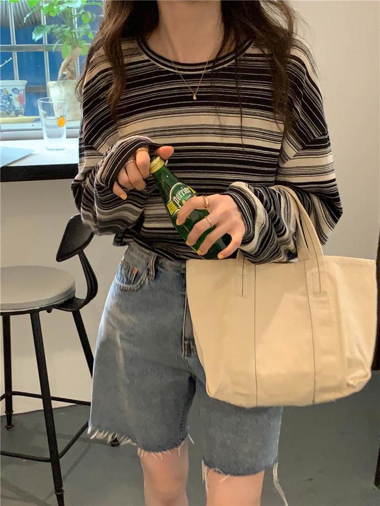 2025 Autumn Women's Striped Long Sleeve College-Style Loose Round Neck T-Shirt