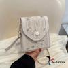 Tobit Embroidered Flower Bag Structured Bag Envelope Bag Mini Bag Auxiliary Bag Rattan Bag Crossbody Women's Bag (2 Colors)