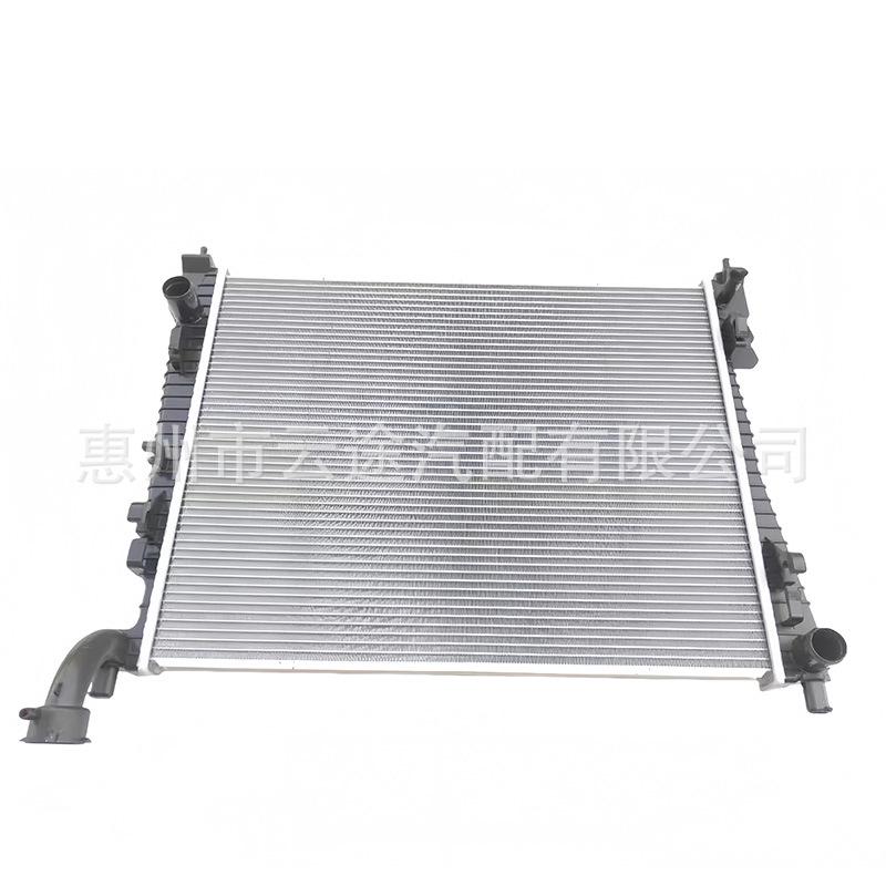 Suitable Radiator for Jeep Grand Cherokee: Models 52014529AB, 55038001AH, 55038185AE. Grand Cherokee