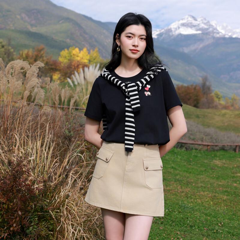 Sancai Plus Size Embroidered Cotton Round Neck T-Shirt