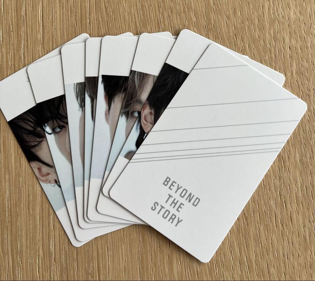 [USED] BTS BEYOND THE STORY Japanese Edition with Trading Card