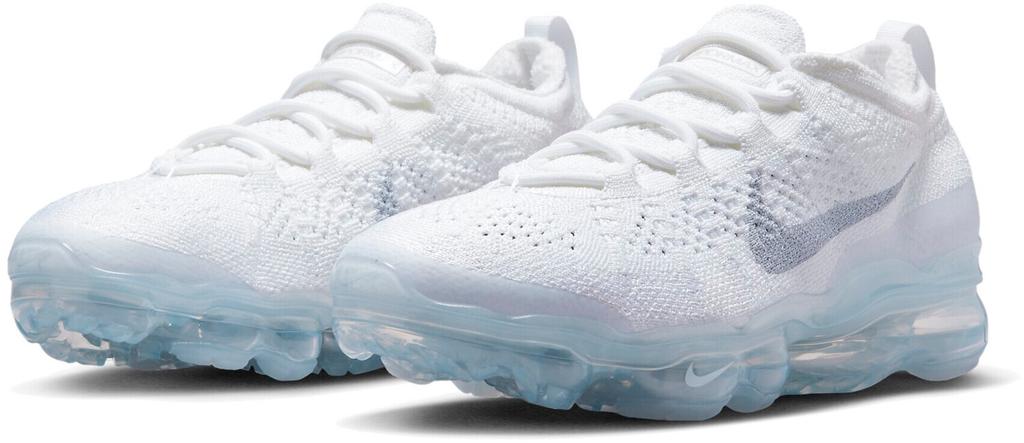 Кроссовки Nike Air VaporMax 2023 Flyknit Women белый/металлическое серебро/чистая платина