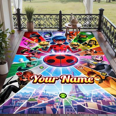 Tapis de sol motif Miraculous Ladybug avec texte personnalisé - Tapis doux d'intérieur pour salon, chambre à coucher
