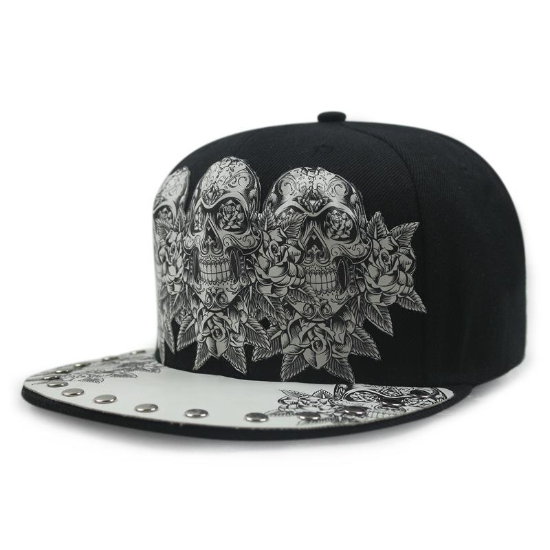 Men Hats Hip Hop Snapback Fancy Rivet Baseball Caps Street Dance Trendy Men's and Women's Flat Hat