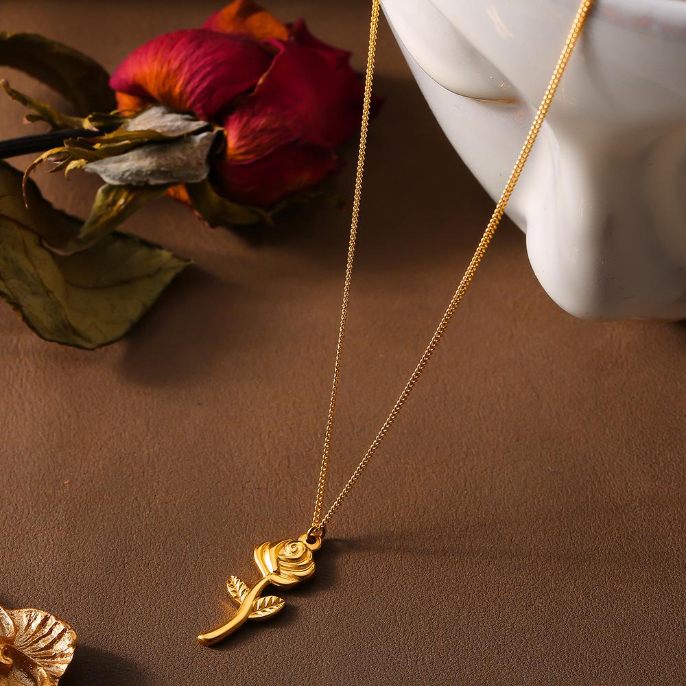 

Retro Rose Geometric Pendant Necklace in Titanium Steel