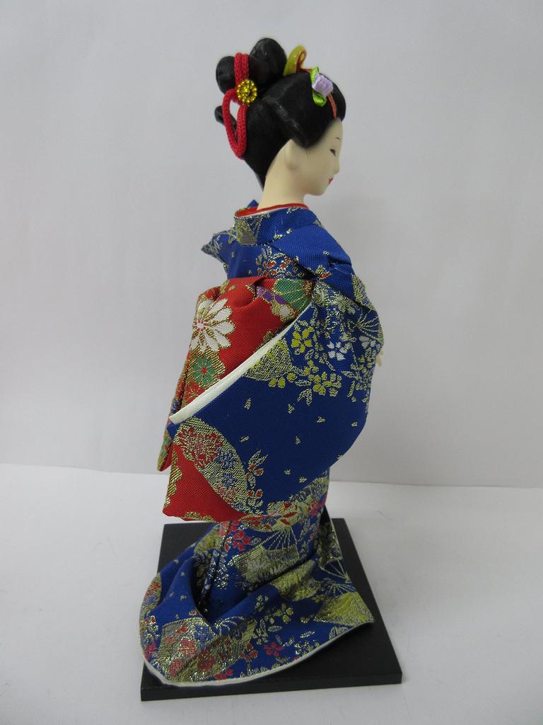 Japanese Doll 12 Inch Shamisen B 303-062