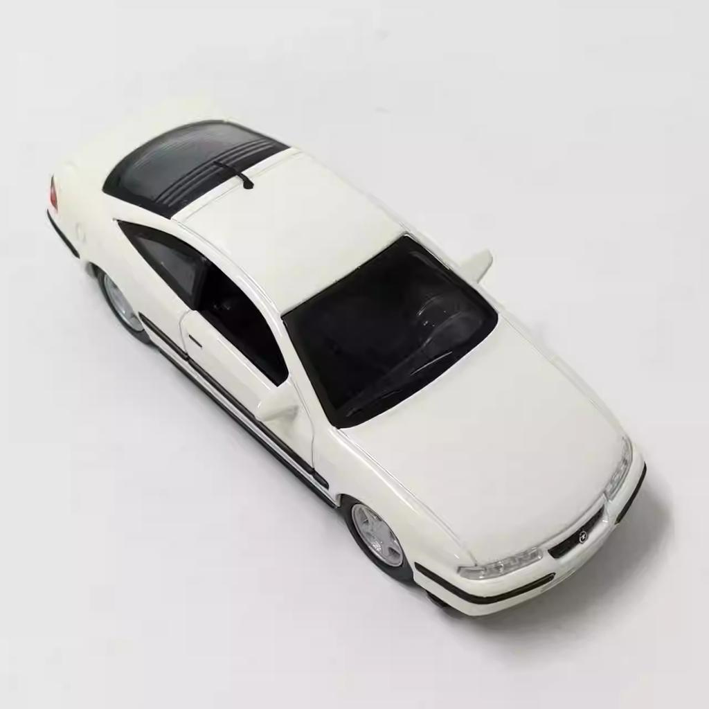 1:43 Opel Calibra Alloy Car Diecasts & Toy Vehicles Car Model Miniature Scale Model Car For Children