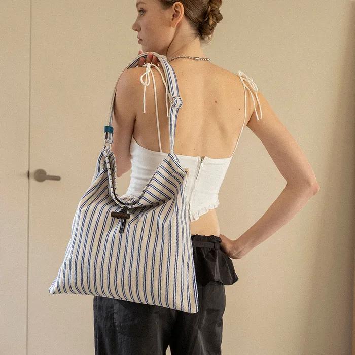 Les Lilas canvas bag (Les Lilas canvas bag) blue