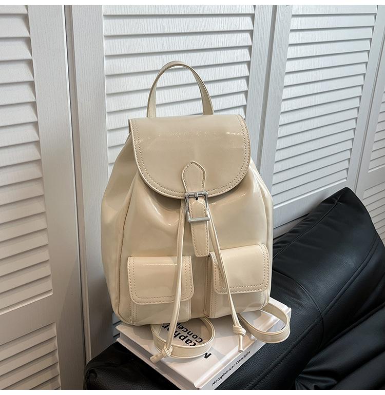 

Fashion popular backpack bag women 2025 new large-capacity casual handbag student schoolbag travel backpack tide белый