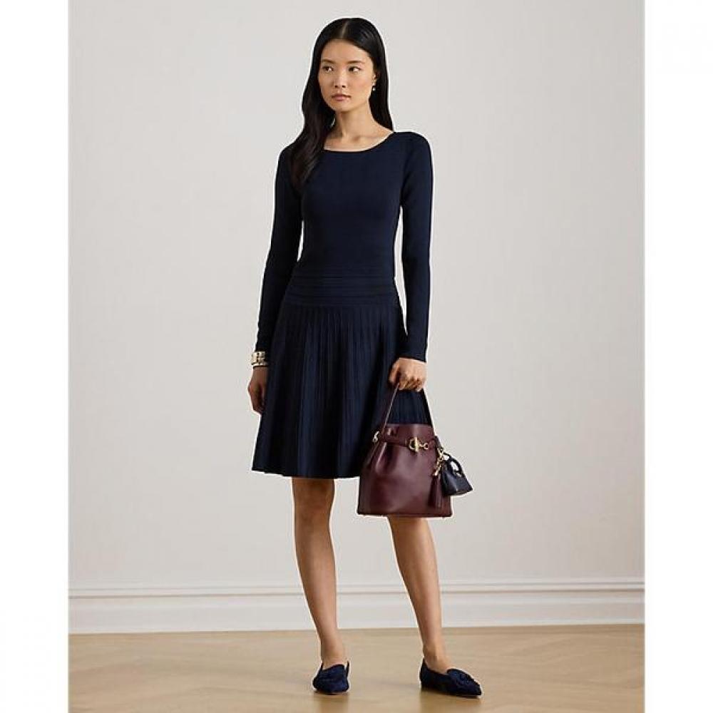

Lauren Ralph Lauren Pleated Fit And Flare Boatneck Dress Wmlrdrss6820219410 L