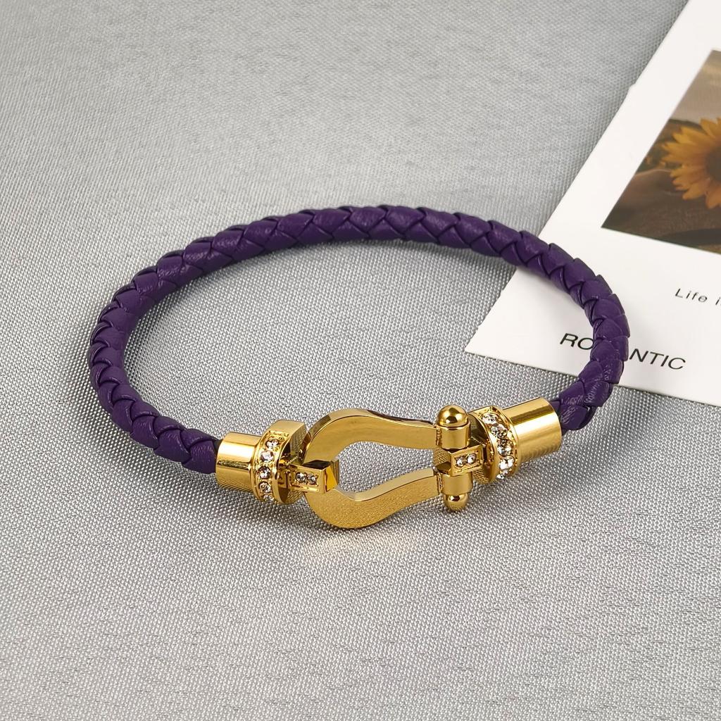 2026 Red Rope U-shaped Fred Micro-inlaid Half-brick Leather Rope Horse Buckle Hoof Non-fading Bracelet