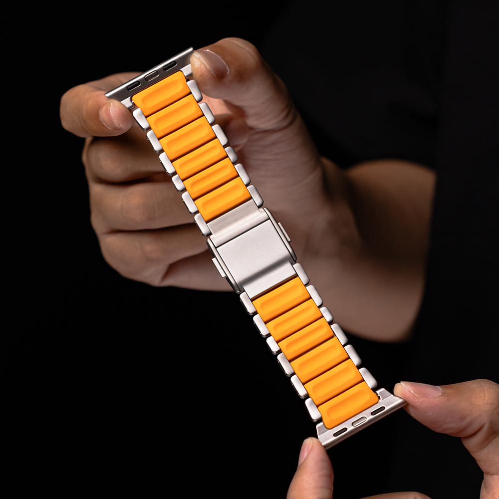 Titanium Fluoroelastomer Rubber Strap For Apple Watch Series 11 Band 46mm Magnetic Belt For Iwatch Ultra3 49mm 10 9 8 7 45mm 6 5 4 Se 44mm 42mm