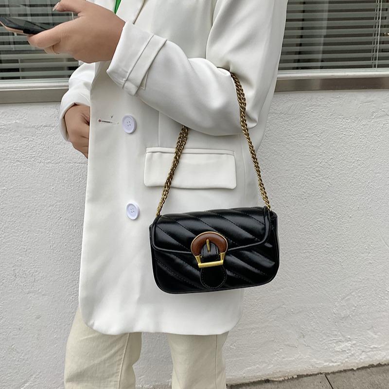 

Xiaoxiangfeng Embroidered Thread Chain High-end Crossbody Mini Bag New Design Appearance Style Durable Material