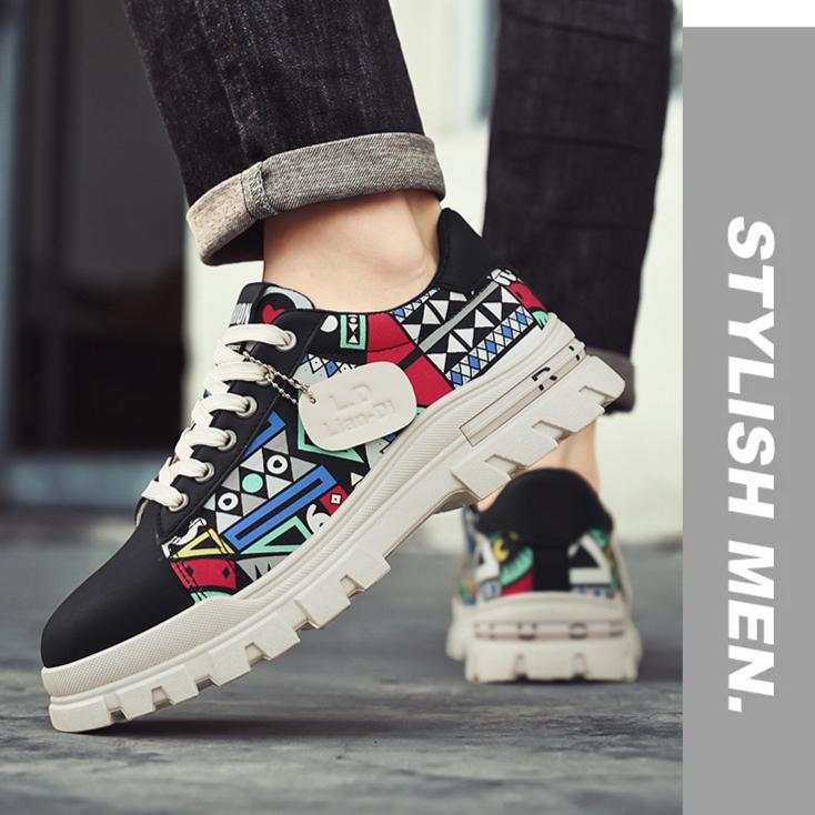 Höst Vår Nya Herrskor Mode Personlighet Trendiga Skor Låg Topp Plattform Casual Enkla Skor Arbete Sport Brädskor