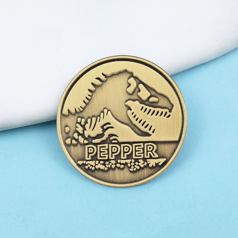 Retro Dinosaur Metal Sign Enamel Pin: Sci-Fi Adventure Movie Fan Souvenir