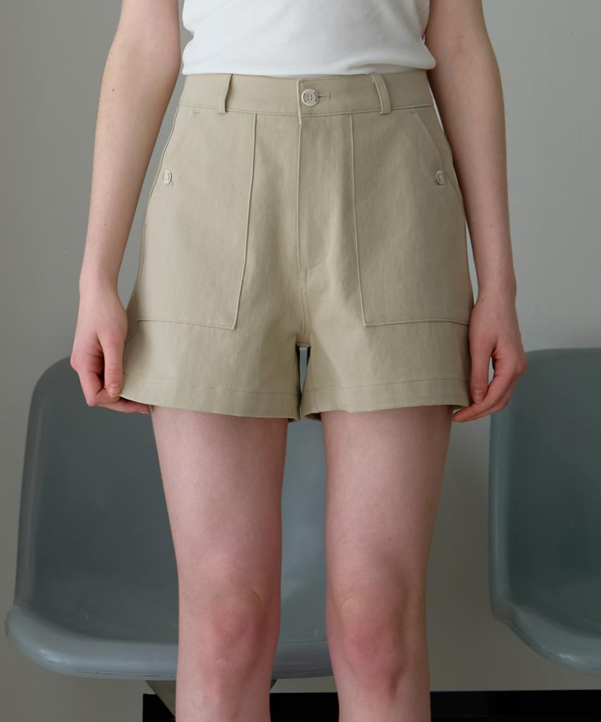 Button Pocket Button Shorts (Khaki)
