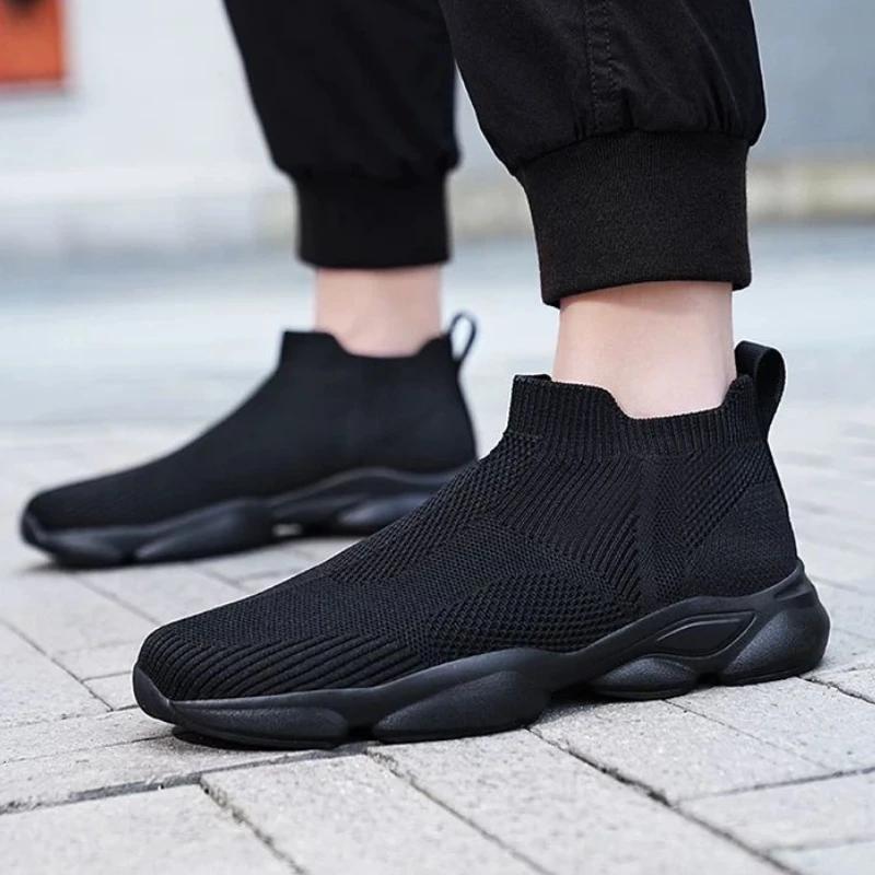 Elastic Socks Sports Shoes for Men Quick-Drying Miked Colour Jump On Clearance Sale Jogging HikingTrekking Man Casual Sneaker