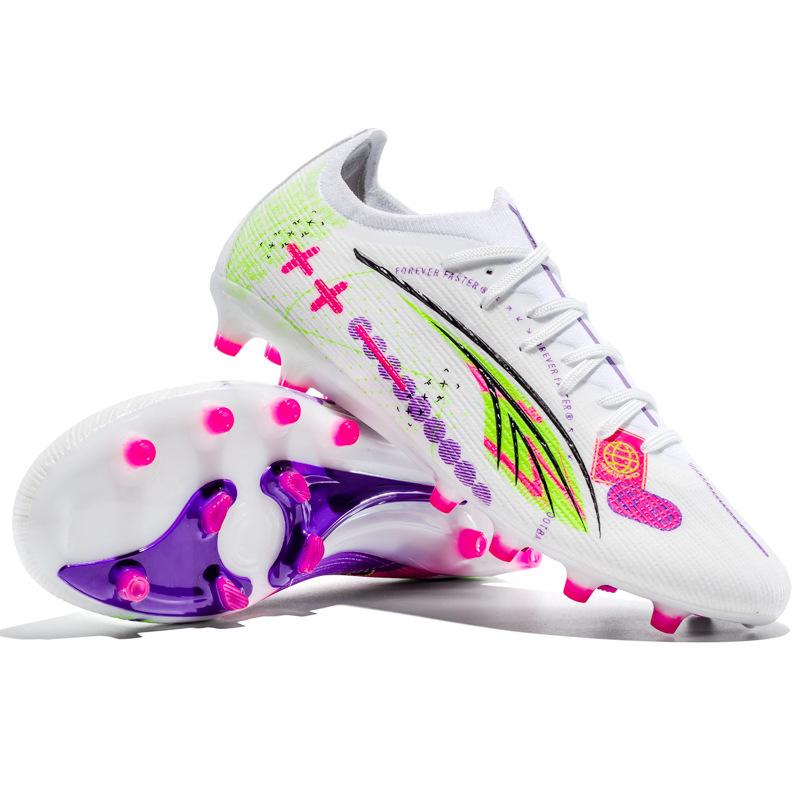 

Foreign trade new football shoes men s low-top grass spikes TF broken nails training sports shoes football 35