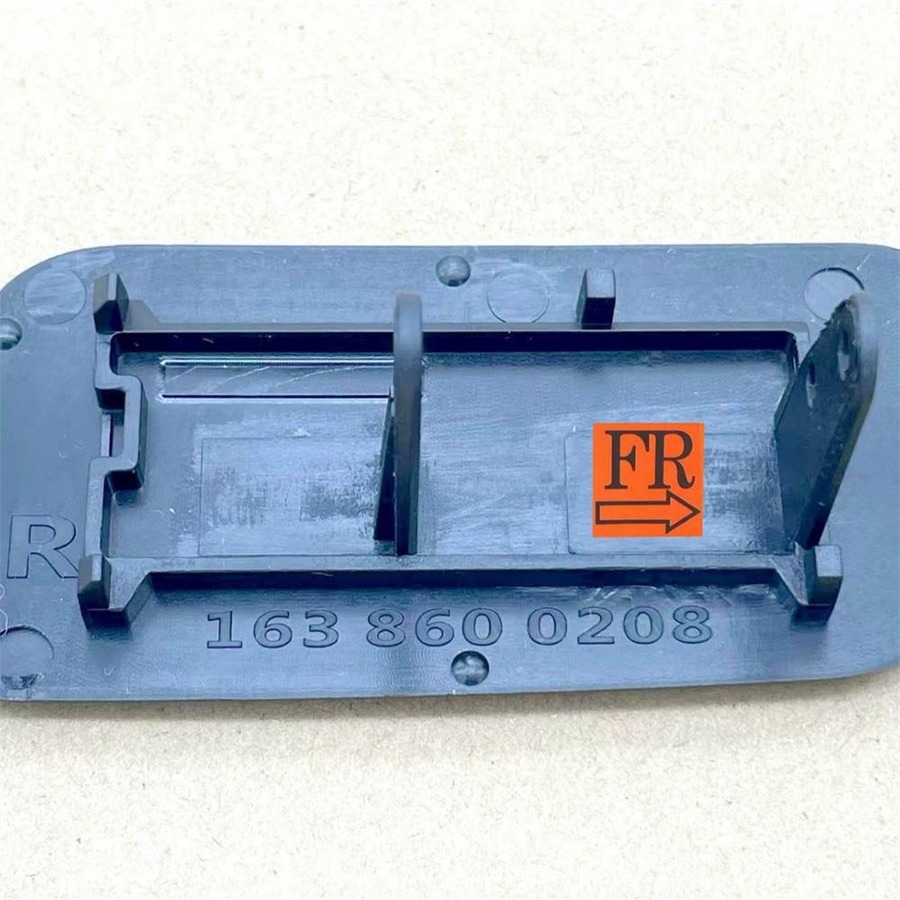 Right Front Headlight Washer Water Spray Cover 1638600208 For Mercedes-Benz W163 ML320 350 430 500