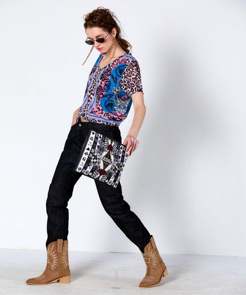 GREEDILOUS Leopard V-Neck T-Shirt
