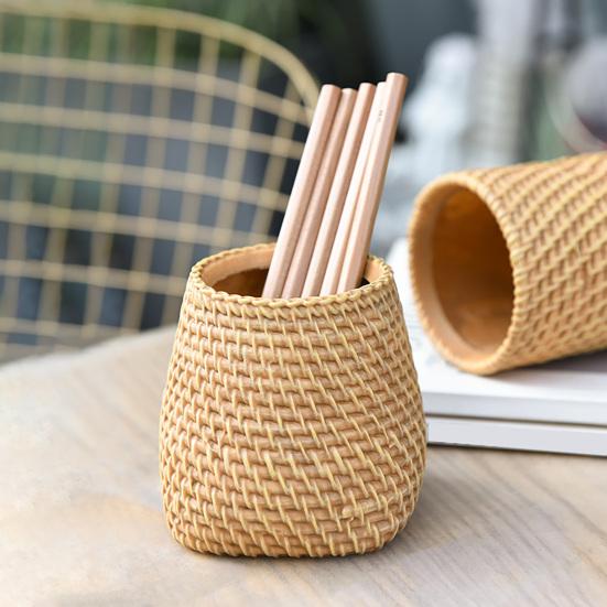 Huaqianguhh Faux Rattan Pen Holder, Woven Style Makeup Brush Boho Desktop Organizer, Multi-functional Resin Pencil Cup for Home Office