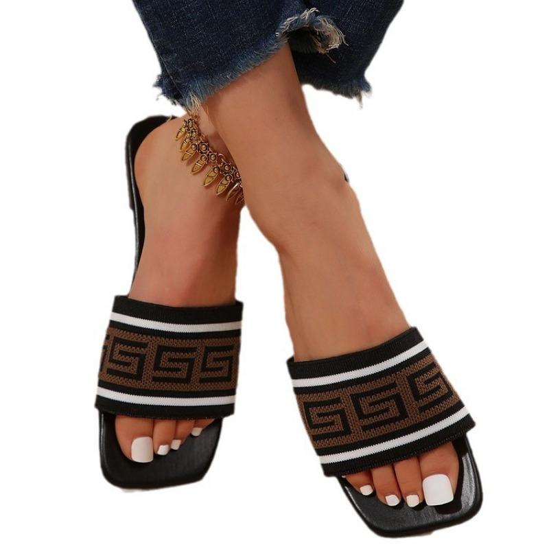 Flat bottom one-word shoes women's summer new simple large size fashionable English splicing color casual cool slippers