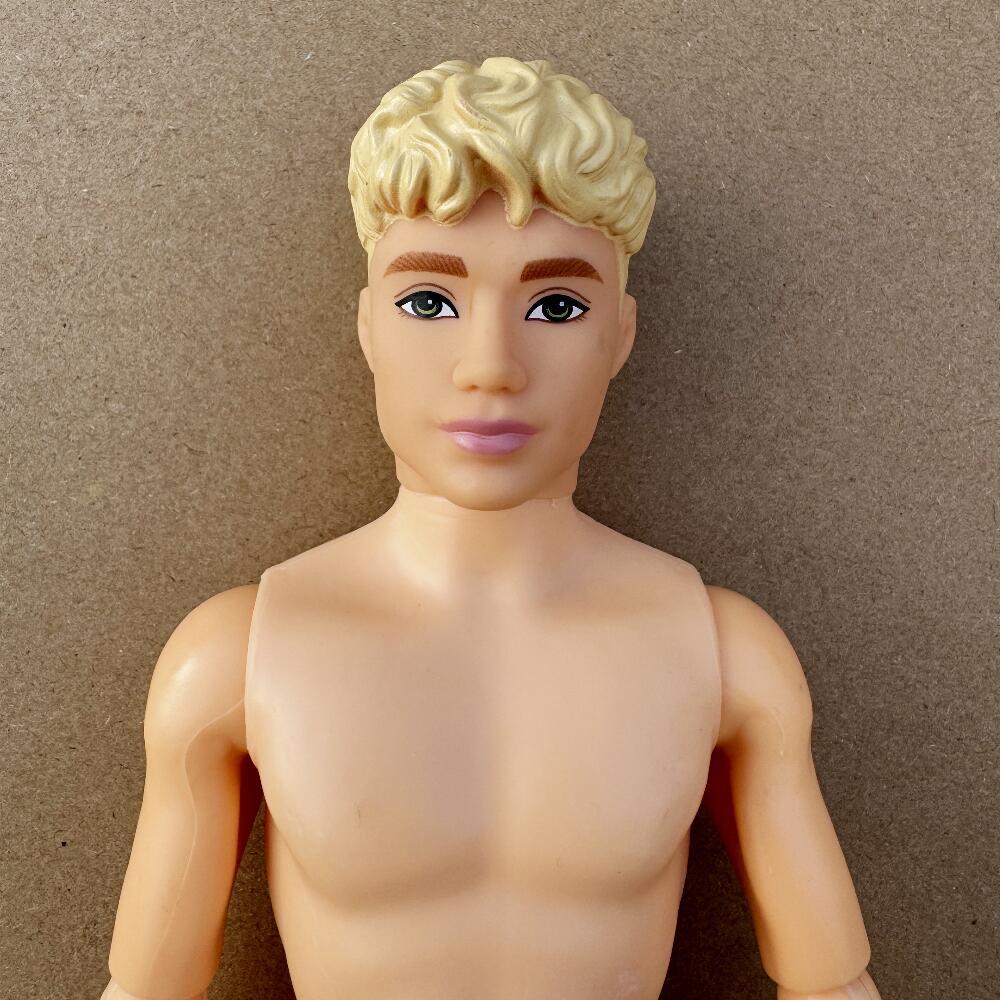 1/6 Jungenpuppe Männliche Figuren Gelenke Beweglich Solide 30cm Puppen Kinder DIY Spielzeug Geburtstagsgeschenke