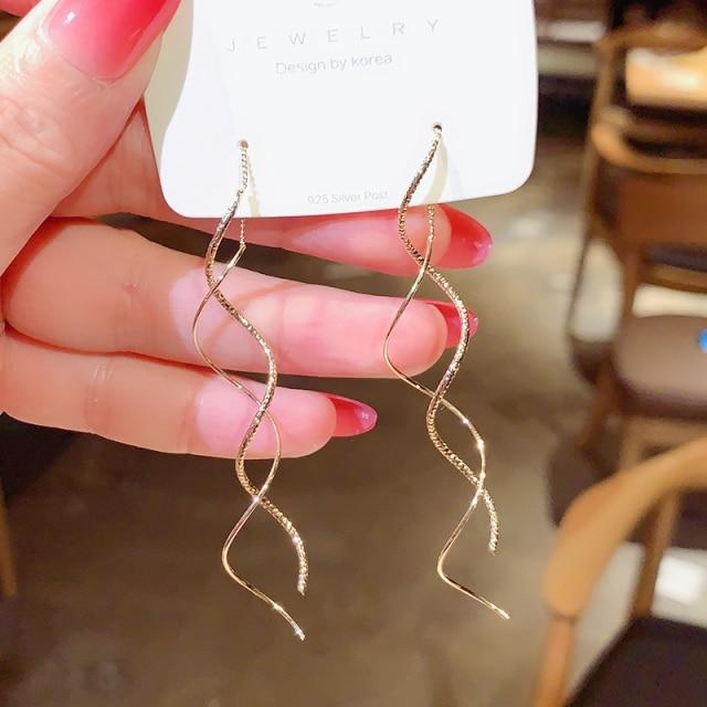 Koreanische Perlen Liebes Quasten Ohrringe Damen Langer Stil Wildes Gesicht Dünn Zwei-Wege Stecker Exquisit Elegant Mode Stecker