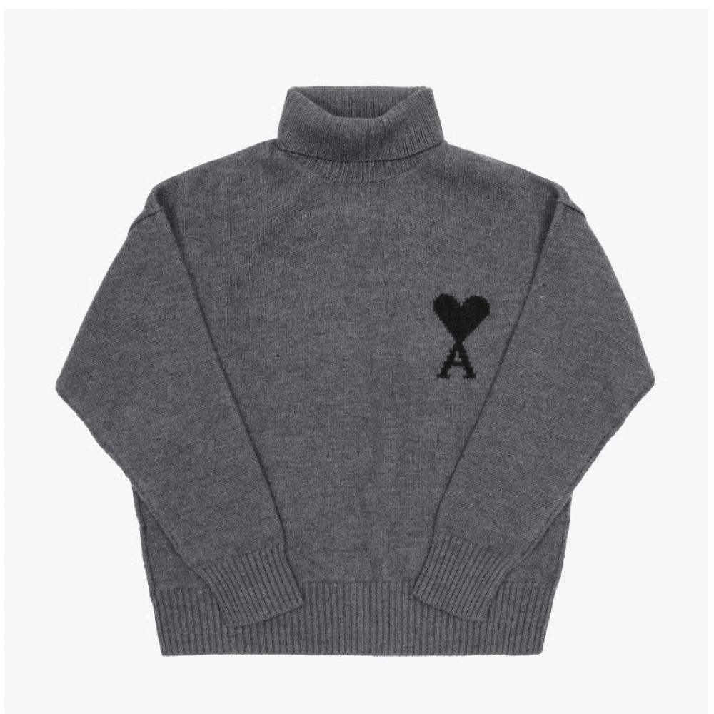 Ami Big Heart Logo Intarsia Turtleneck Knit  Model  Uks839 018 0504 
