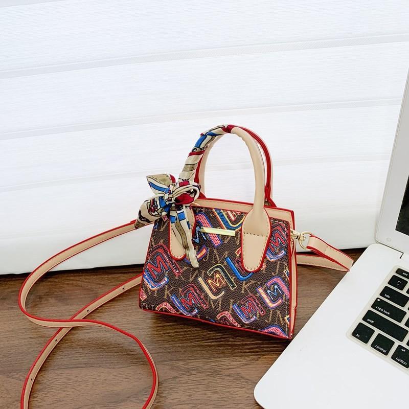 Printed Letter M Shoulder Bag Children Outdoor Leisure Fashion Crossbody Bags