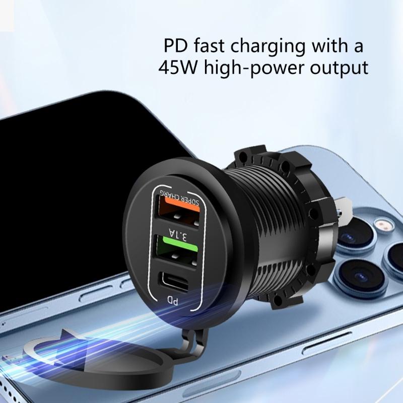Double PD QC3.0 Car Power Outlet Adapter 4 USB Ports 83W Output Plastic Adapter Suitable for Trucks Boats Motorcycles