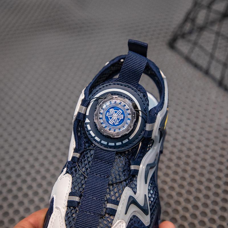 Luxury Boys Sneakers Children Casual Shoes 2026 Fashion Kids Sneakers Athletic Sports Tennis Shoes for Boys 7 To 12 Years